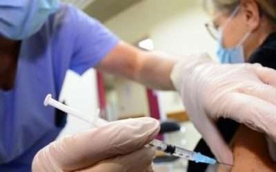 Inicia vacunación de adultos mayores en Zonas Rurales