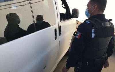 Rescatan municipales a tres adolescentes