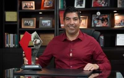 Premia revista alcaldes de México a Armando Ayala