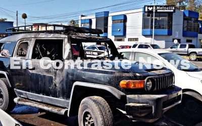 Incendian auto de funcionario de Sindicatura Municipal