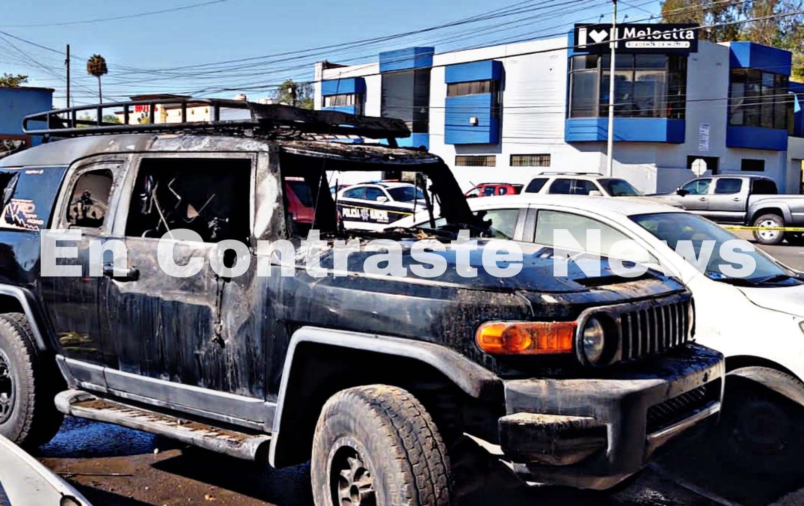 Auto incendiado