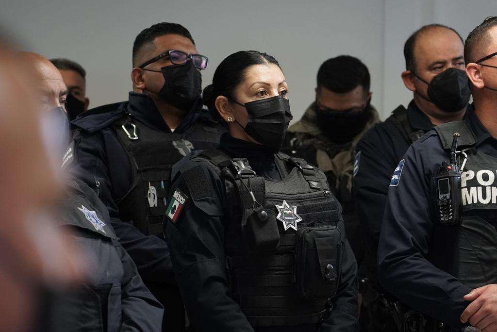Policías municipales