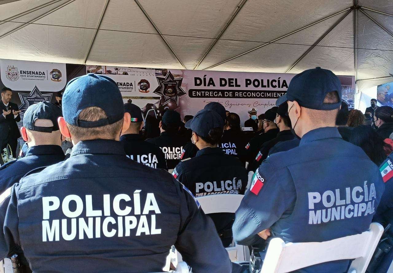 reconocimiento a policias