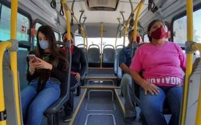 Obligatorio en BC uso de cubrebocas en transporte público