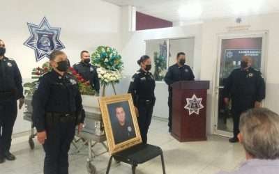 Despidieron agentes a policía municipal asesinado