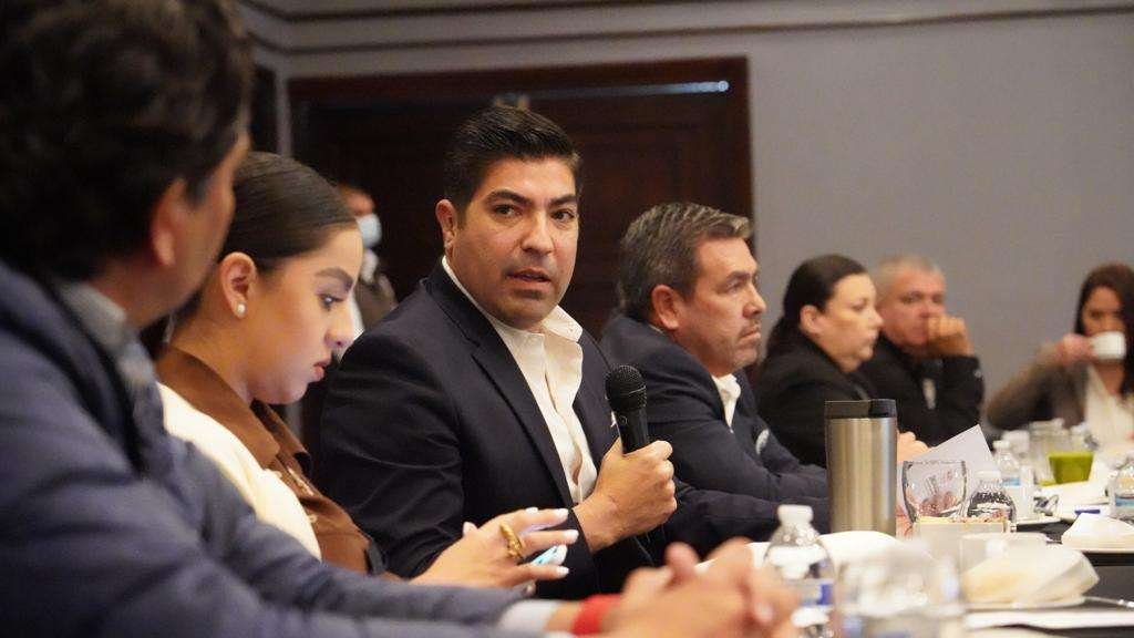 Armando Ayala