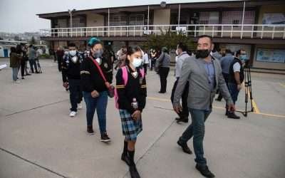 Este lunes, regresan a clases presenciales escuelas de educación básica en BC
