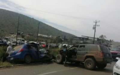 Accidente carretero deja un muerto y lesionados en Ensenada