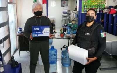 Entrega DSPM botones de alarmas vecinales en escuelas y comercios