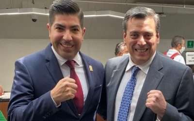 Invita Armando Ayala a Mauricio Sulaimán a seguir apoyando el deporte en Ensenada