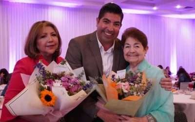 Festejó Armando Ayala a madres ensenadenses