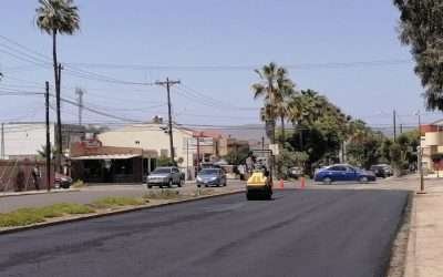 Avanza 60% reencarpetado por glorieta de UABC en Valle Dorado