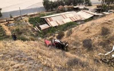 Fallece pareja tras volcadura