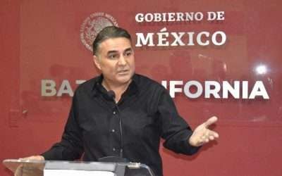 Aumento salarial a maestros de México, acto de justicia a su dedicación y esfuerzo: Alejandro Ruíz Uribe