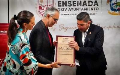 Nombra Armando Ayala huésped distinguido a Andrea Bocelli