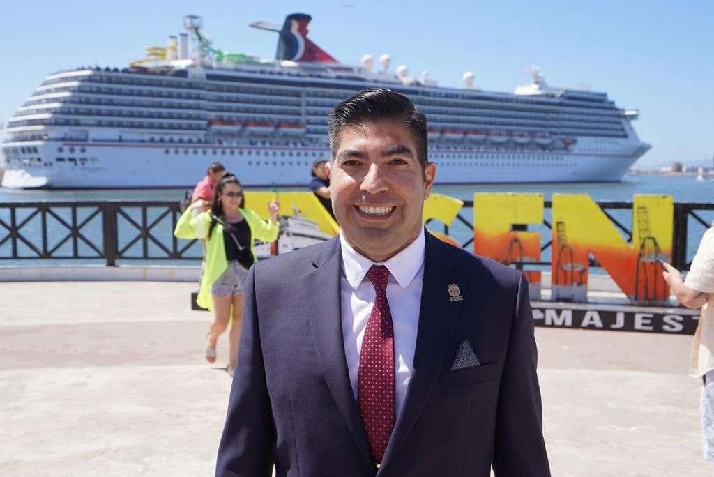 Armando Ayala Robles