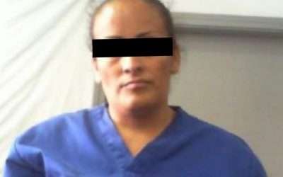 Capturan municipales a mujer armada en Maneadero