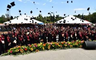 Egresan más de 6 mil jóvenes de CECyTE en Baja California