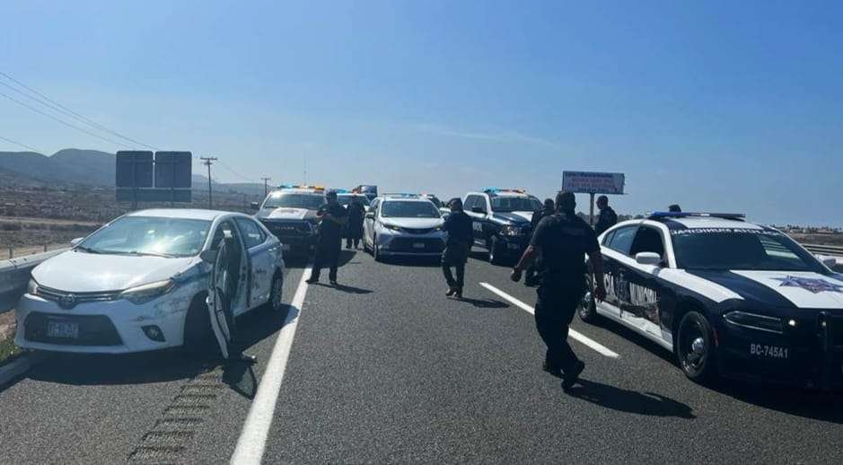 persecución policías ensenada