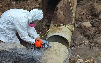 Quedarán sin agua 19 colonias por reparaciones en tubo que registró fuga de agua