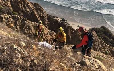 Localizan cadáver en acantilado de Salsipuedes