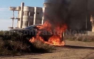 Descubren cadáver tras incendio de auto en Rosarito