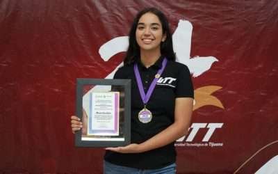 Gana alumna de la UTT premio municipal de la juventud por logro académico