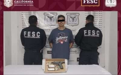 Asegura FESC a hombre armado en Zona Centro de Ensenada