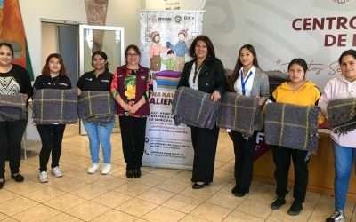 Inició DIF colecta de mil 600 cobijas «Por una Navidad Calientita»