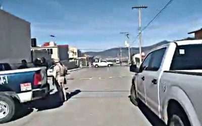 Asesinan a mujer dentro de auto en El Roble