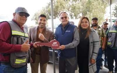 Dona ECA camiones para Servicios Públicos Municipales