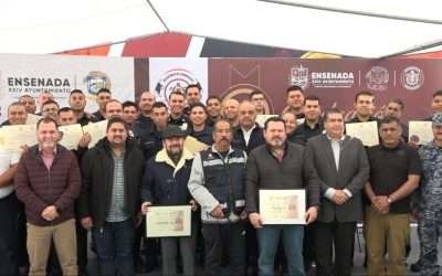 Egresa 1er Generación de Academia de Bomberos de Ensenada