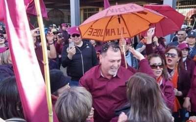 Presentó Juan José Villalobos planilla guinda-naranja a jubilados y pensionados