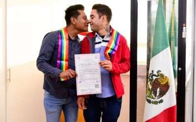 Apoyó alcaldesa Monserrat Caballero matrimonio de pareja LGBTTTIQ rechazada por familiares