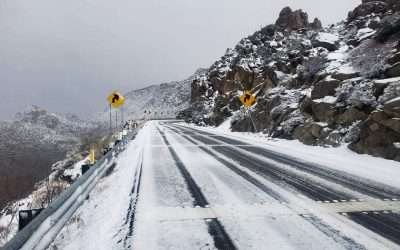 Exhorta Protección Civil evitar conducir en carreteras durante lluvias y nevadas