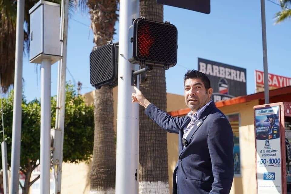 Armando Ayala Robles