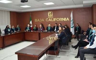 Reconocen a personal de IMSS por atención a derechohabientes