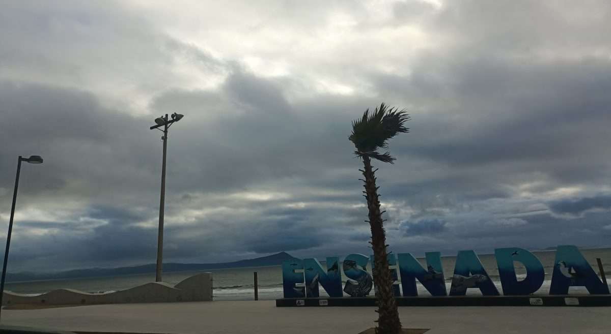 Nublado ensenada 