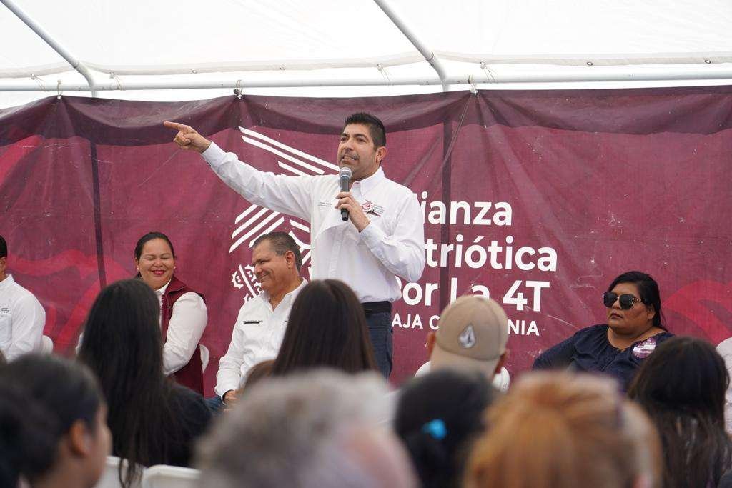 Armando Ayala Robles