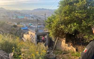 Balea hombre a mujer durante convivio