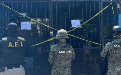 Tras cateos, asegura FGE a tres sujetos, droga y predios