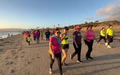 Participaron más de 400 personas en caminata ¨Vístete de neón con causa¨