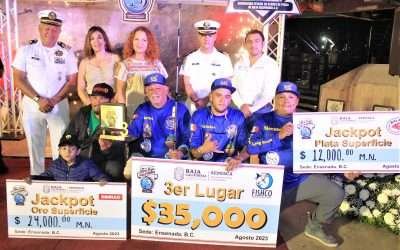 Entregó Rocío López Gorosave premios a ganadores de ¨Copa Baja California¨