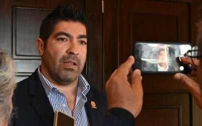 Plantea Armando Ayala opciones para avanzar en procesos de jubilación