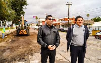 Supervisa Armando Ayala obras de pavimentación sobre la Álvaro Obregón
