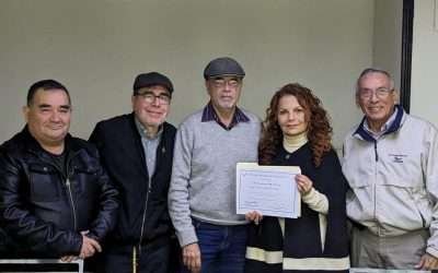 Acude Rocío López Gorosave a Grupo Madrugadores de Ensenada