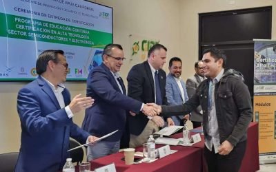 Forman talento para la industria estratégica de semiconductores