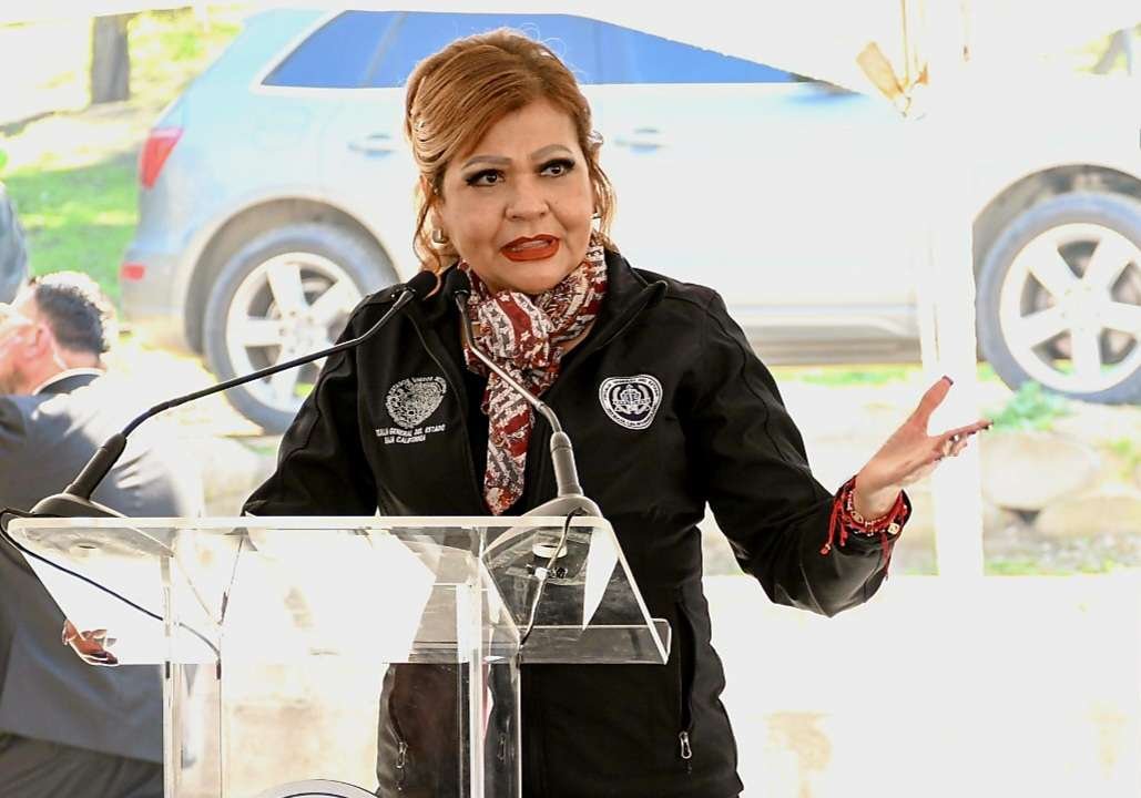 María Elena Andrade 