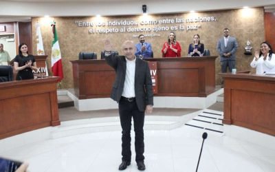 Designan a Víctor Navarro Director de Administración del Poder Legislativo