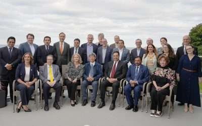 Reúnen a Expertos Globales para Inspirar a la Próxima Generación de Líderes Educativos